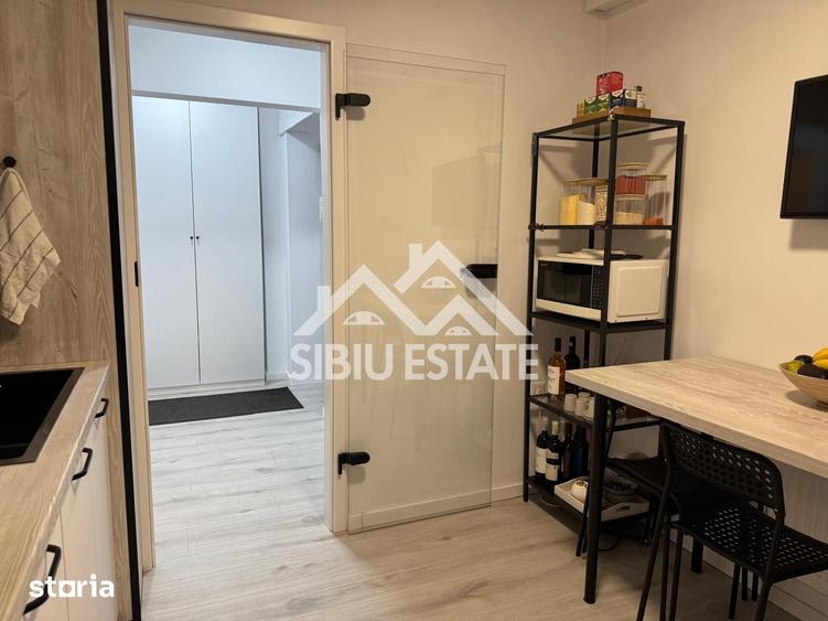 Apartament 3 camere 2 bai, pivita recent renovat-in Sibiu M.Viteazul - 13