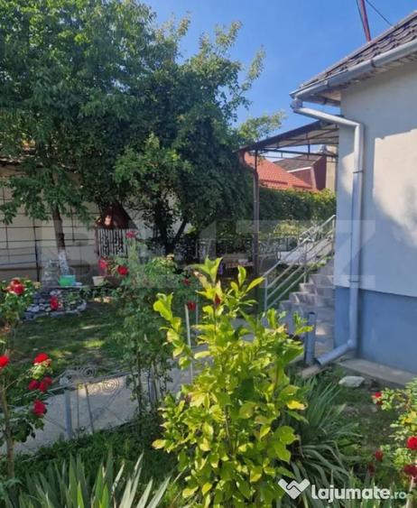 Casă cu 2 camere cu Teren 1600 Mp în Uriu