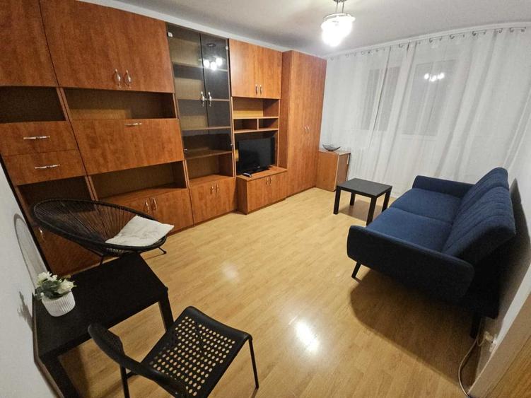 Apartament cu 2 camere decomandat, mobilat în Brâncoveanu