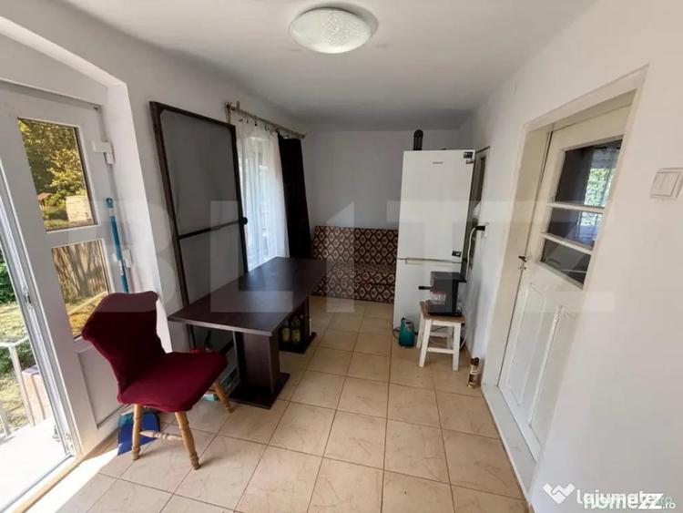 Casă cu 4 camere cu Teren 6000 Mp în Central