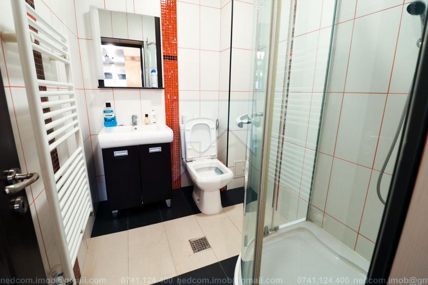 Casă cu 7 camere cu Canalizare în Mogoșoaia