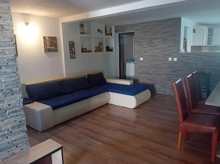 Casă cu Teren 551 Mp în Hințești