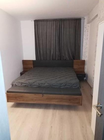 Apartament cu 3 camere decomandat în Tomis Plus