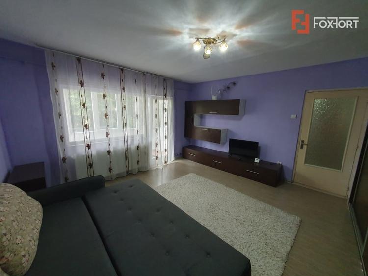 Apartament cu 2 camere decomandat, mobilat în Steaua