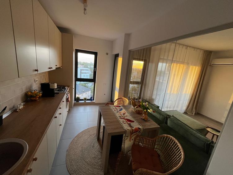 Apartament cu 2 camere decomandat în Lacul Morii