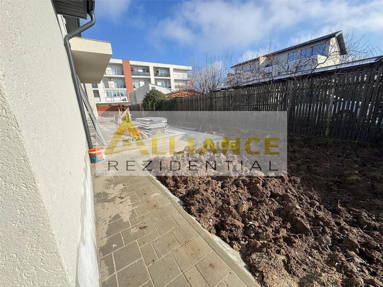 Casă individuală cu 5 camere cu Canalizare în Central