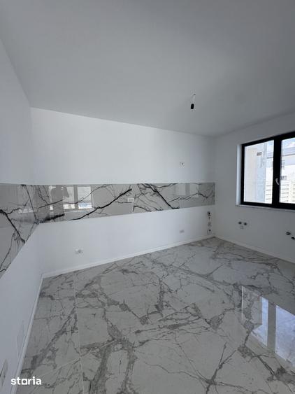 Casă cu 6 camere cu Teren 500 Mp în Clinceni