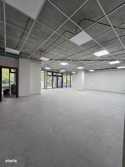 Spațiu comercial, de 173 mp, în Central