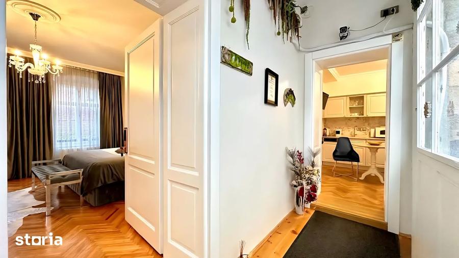 Apartament cu 4 camere în Central