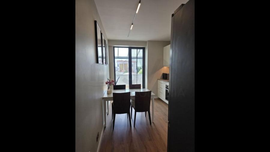 Apartament cu 4 camere decomandat în Sud