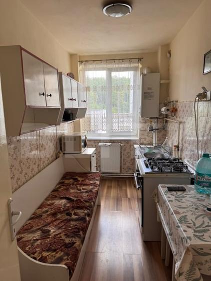 Apartament 3 camere, semidecomandat, localizat central - 4