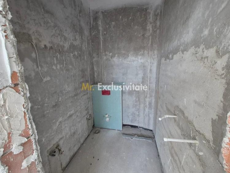 Casă cu Teren 1000 Mp în Mogoșoaia