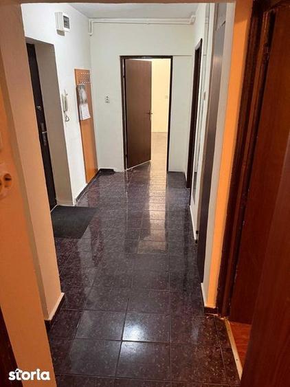 Apartament cu 2 camere, mobilat în Centrul Civic
