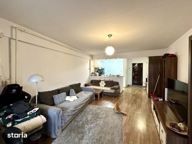 Apartament cu 2 camere semidecomandat în Central