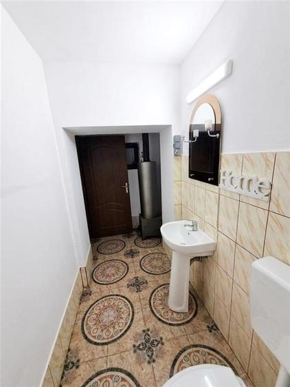 Casă cu 3 camere cu Teren 750 Mp în Bicaci