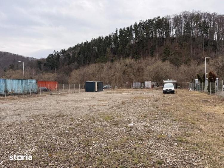 Teren de 1500 mp, în Central