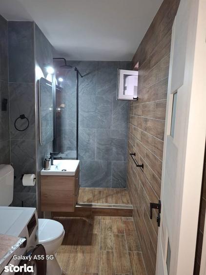 Apartament cu 2 camere semidecomandat în Centrul Civic