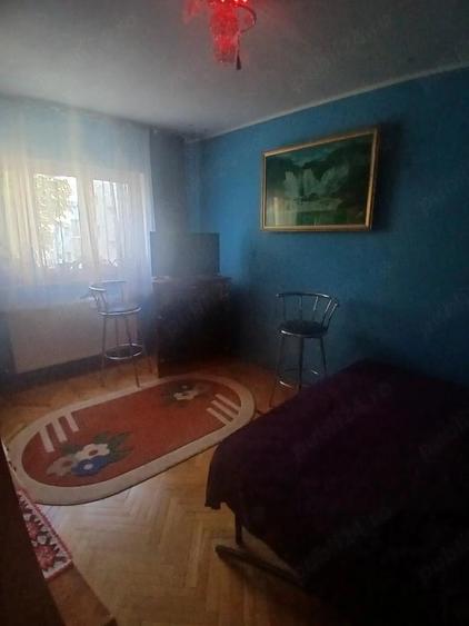 Apartament cu 2 camere semidecomandat în Traian