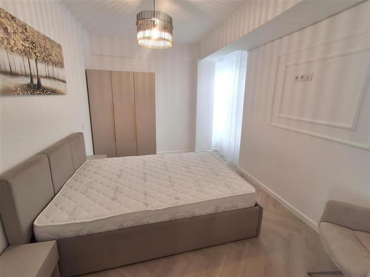 Apartament cu 3 camere semidecomandat în Șelimbăr