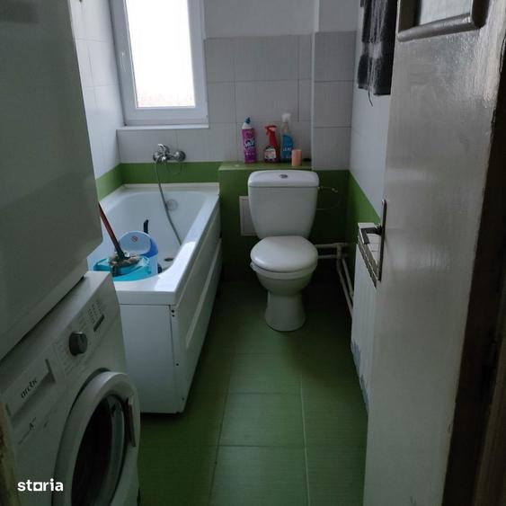 Apartament cu 2 camere decomandat în Exterior Vest