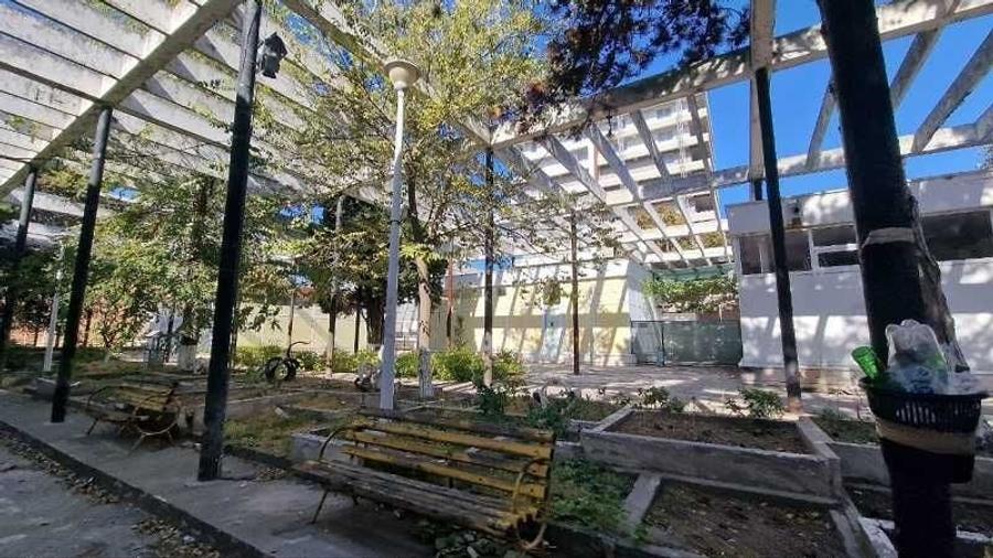 Spațiu comercial, de 50 mp, în Palazu Mare
