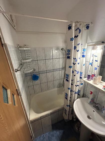 Apartament cu 2 camere nedecomandat în Central