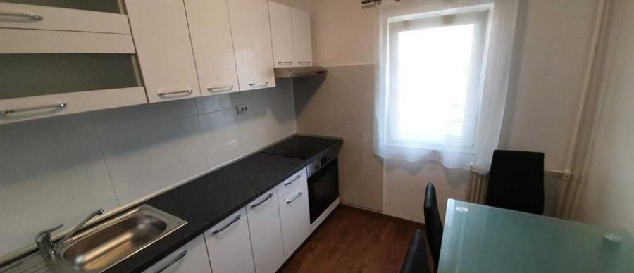 Apartament cu 2 camere decomandat în Chibrit