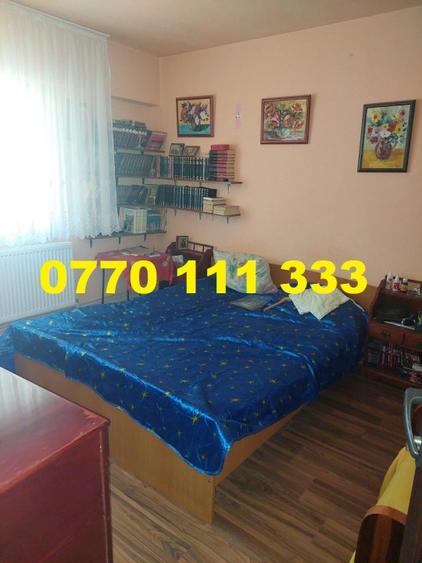 Apartament cu 3 camere decomandat în Vidin-Progresul
