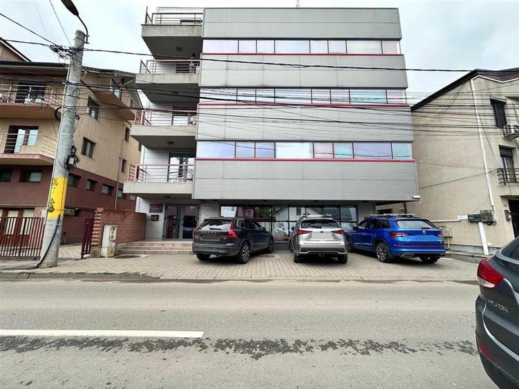 Birou, de 84 mp, în Gară
