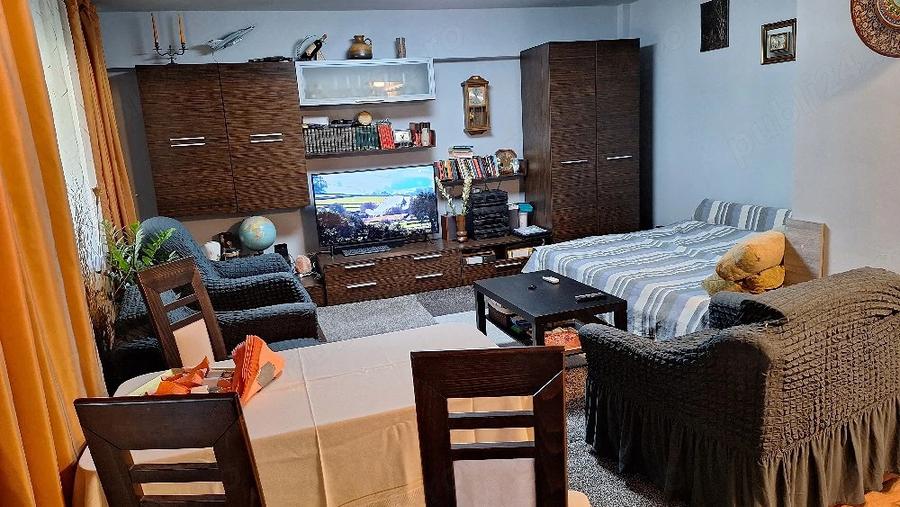 Apartament cu 2 camere decomandat în Ultracentral