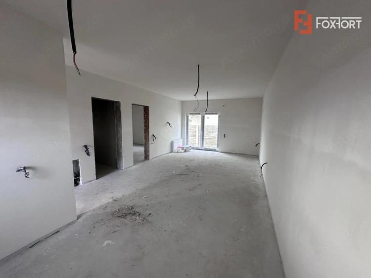 Casă cu 3 camere cu Teren 270 Mp în Moșnița Nouă