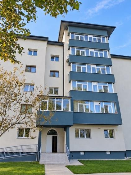 Apartament cu 4 camere decomandat, mobilat în Lunca Cetățuii