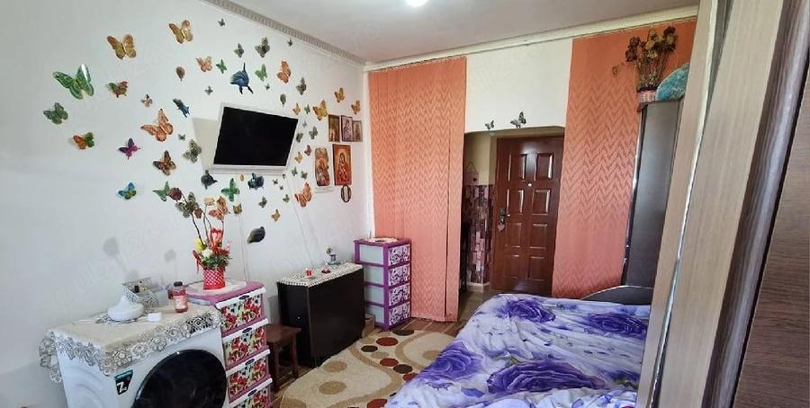 Garsonieră decomandată în Central