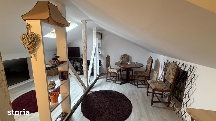 Casă cu 5 camere cu Teren 100 Mp în Chiajna