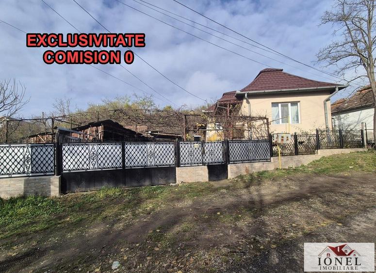 Casă individuală cu 3 camere cu Canalizare în Unirea