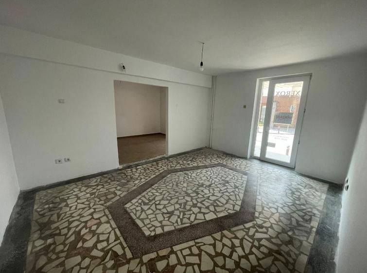 Spațiu comercial, de 55 mp, în Ultracentral