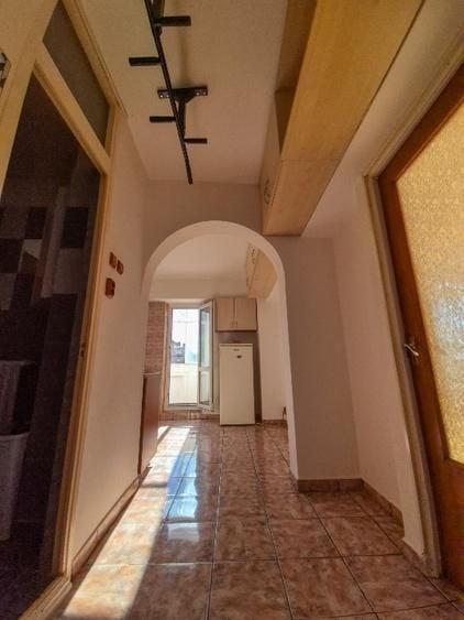 Garsonieră decomandată în P-ța Muncii
