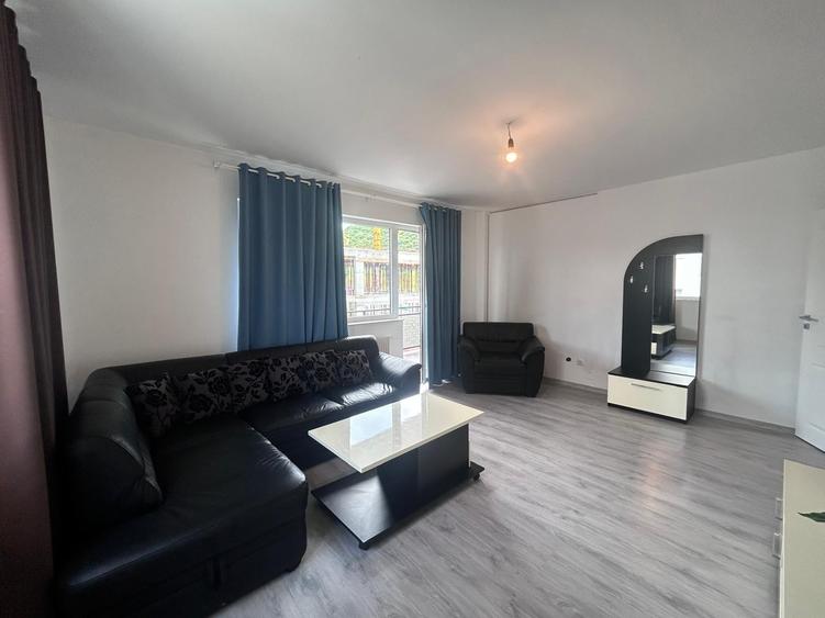 Apartament cu 2 camere decomandat în Florești