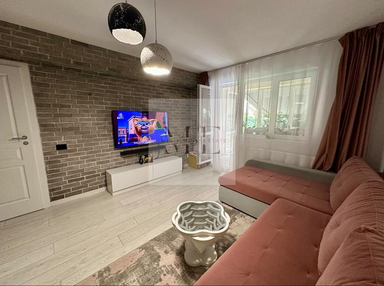 Apartament cu 2 camere decomandat în Berceni