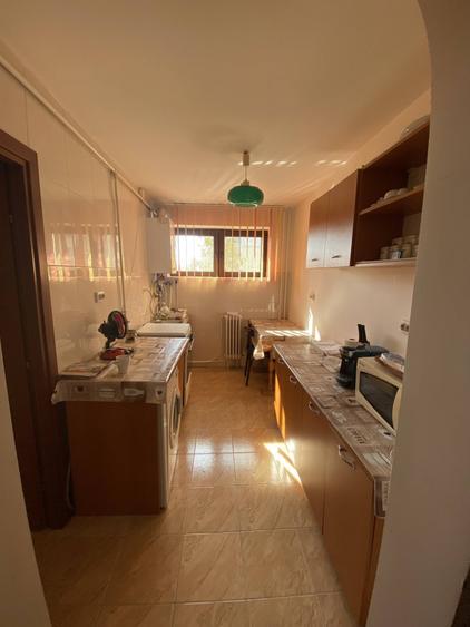 Apartament cu 2 camere decomandat în Grigorescu
