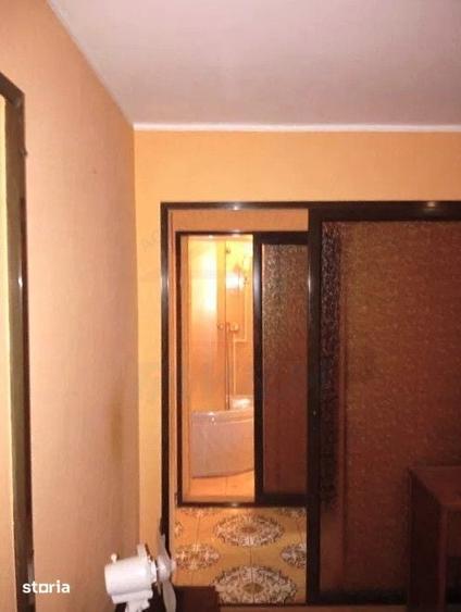 Apartament cu 2 camere semidecomandat în Micro 40