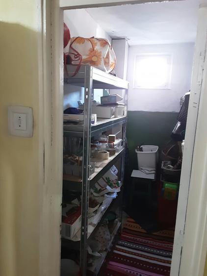 Apartament cu 3 camere decomandat în Mărăței