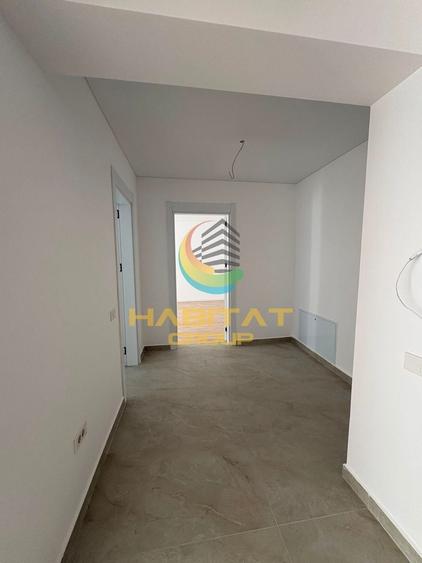 Apartament cu 2 camere decomandat în Apărătorii Patriei