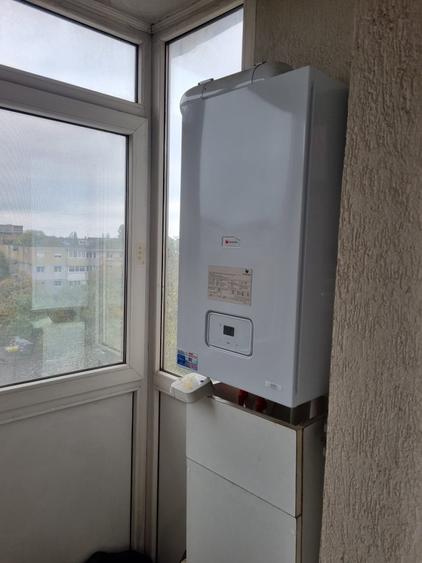 Apartament cu 3 camere decomandat în Tomis Nord