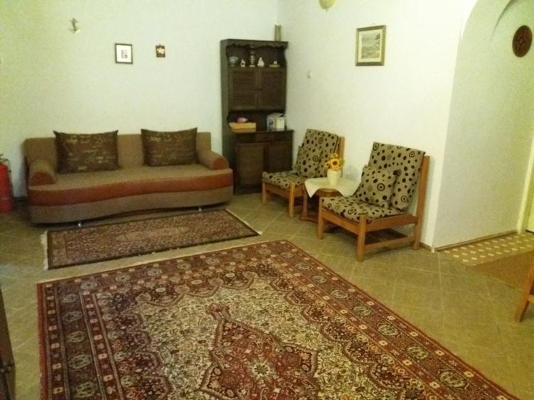 Inchiriez apartament in vila, Sinaia centru - 2