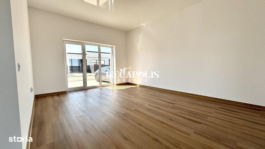 Casa 4 Camere | Parter | Drum Asfaltat | Intabulata | Credit | Izvor - 4