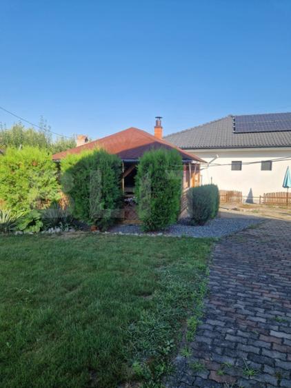 Casă cu 5 camere cu Teren 830 Mp în Central