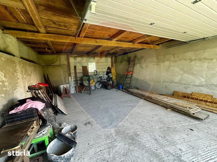 Casă cu 3 camere decomandat cu Teren 1500 Mp în Pomi