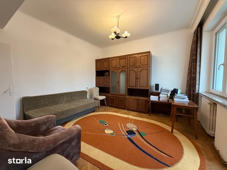 Apartament cu 2 camere în Piața Unirii