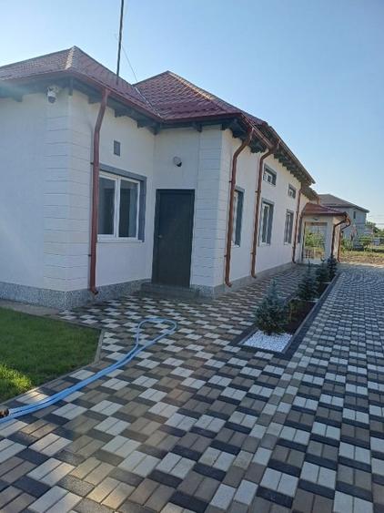 Casă individuală cu 4 camere cu Canalizare în Țigănești